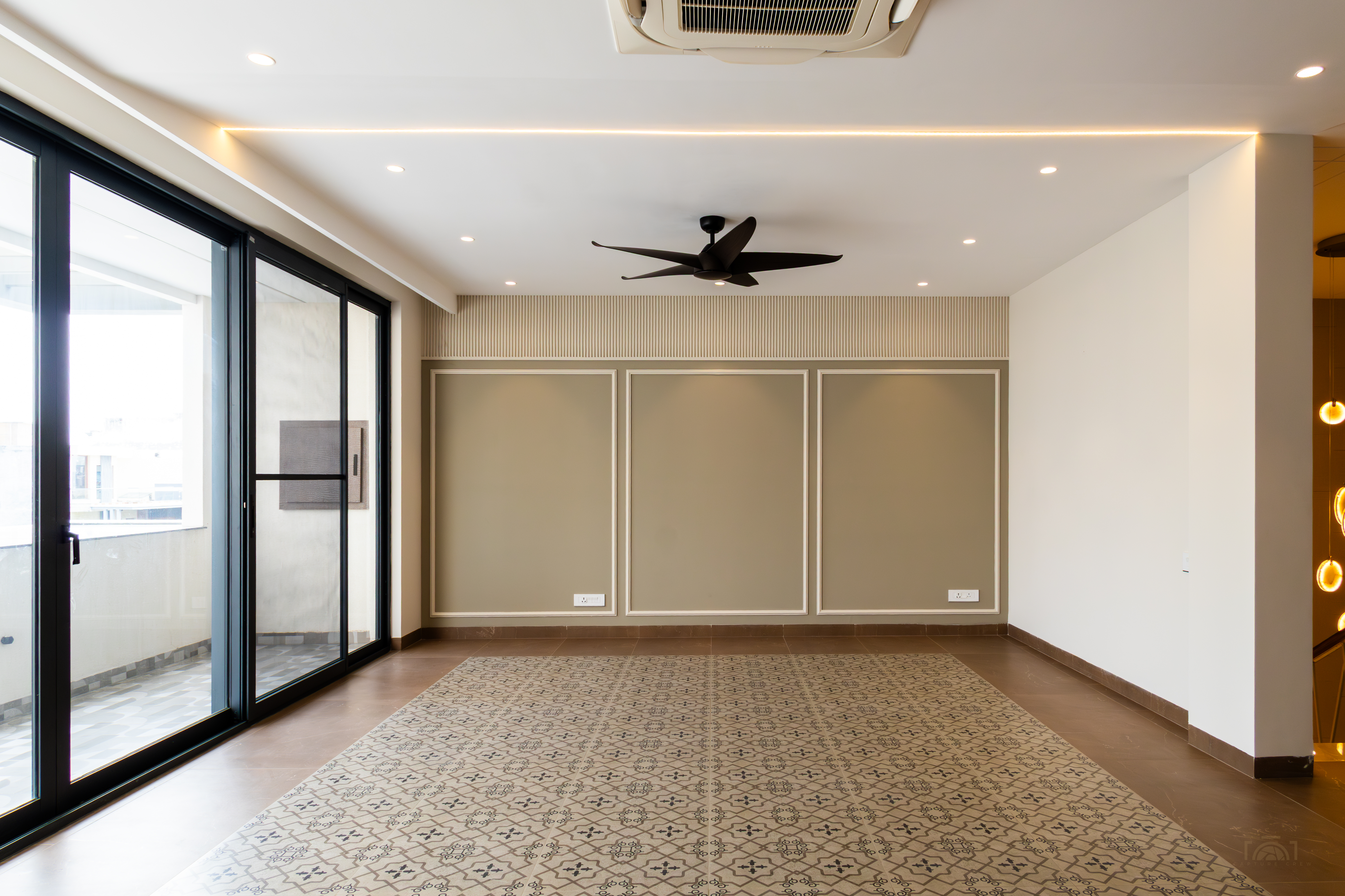 Sector 79 Kothi Upper Living Lounge
